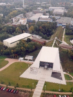 FEL-hall_small_ger.jpg